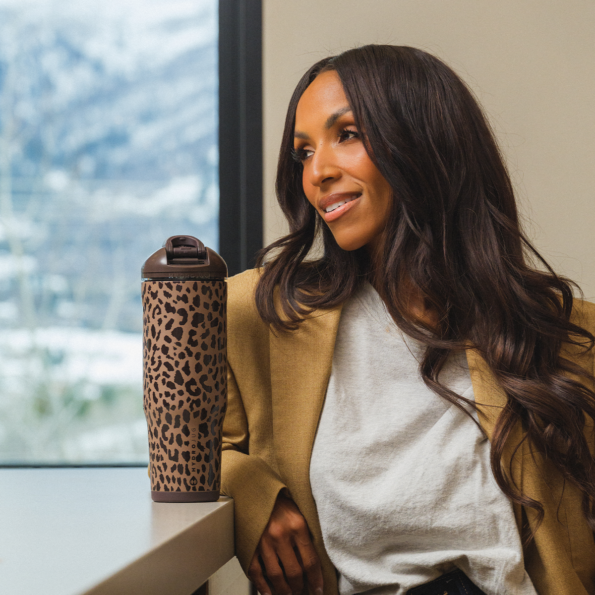 brown-leopard-32oz-946ml-l9 Ease32-BrownLeopard-WPI-8.png