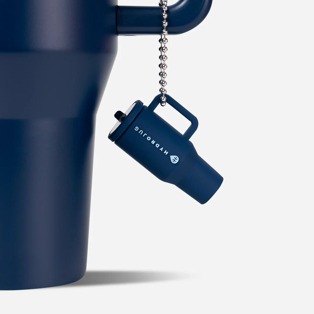 traveler-keychain-a3 Web-TravelerKeychainPhotos-Navy2.webp